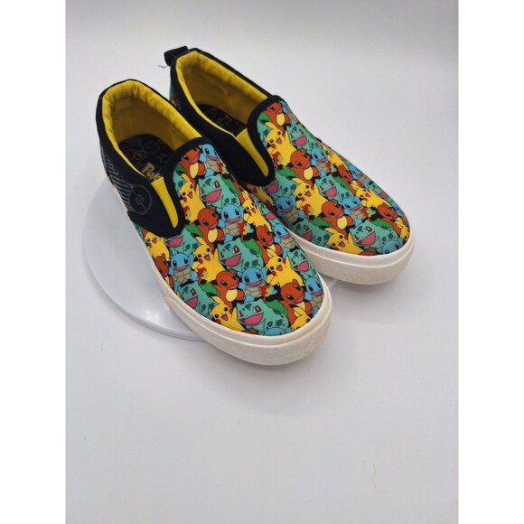 NEW GroundUP Pokemon PIKACHU Slip-On Canvas Sneaker Shoes Unisex Big Kids Size 5 - Picture 2 of 8